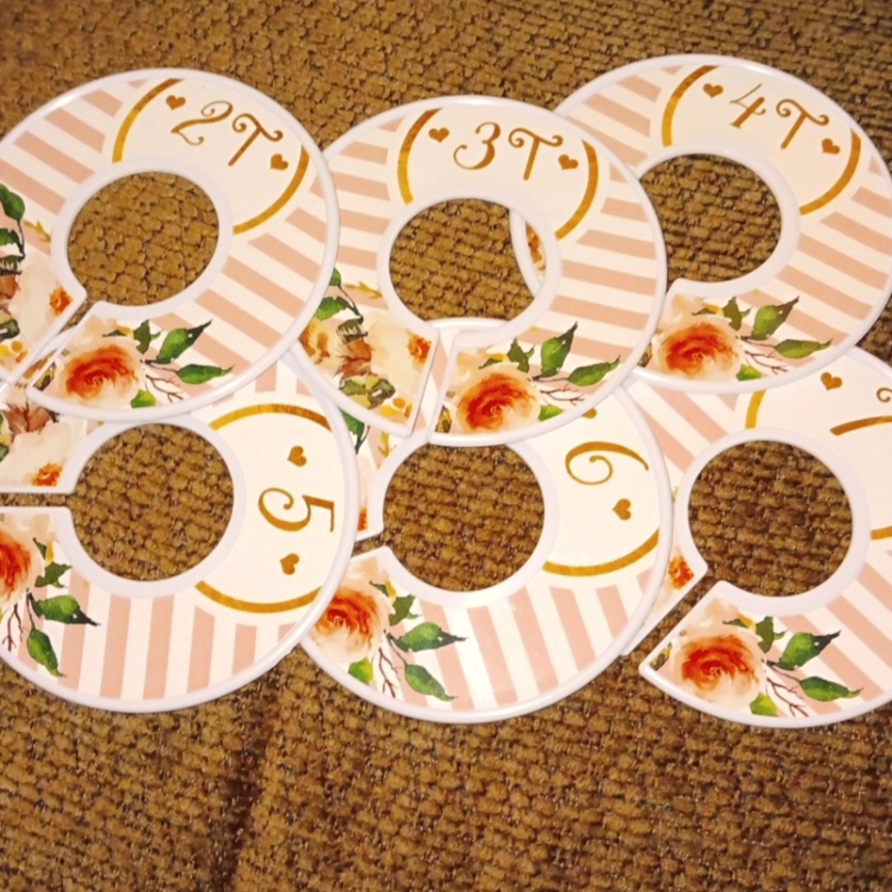 Closet dividers